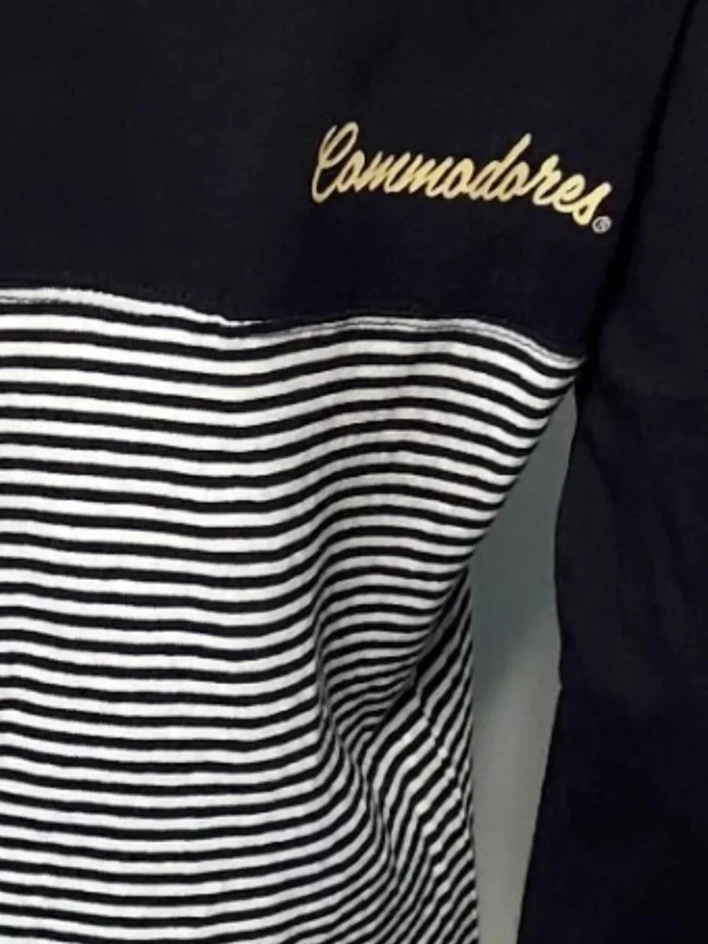 Vanderbilt Commodores Women Top Size Medium Long Sleeve Stripe Knit SEC New